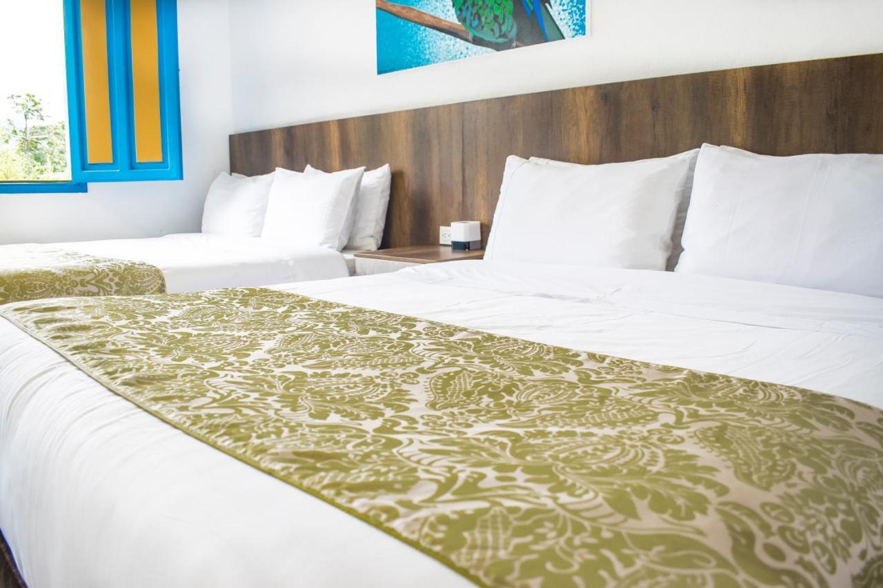 Hotel Hacienda Santa Clara 산타 로사 데 카발 외부 사진