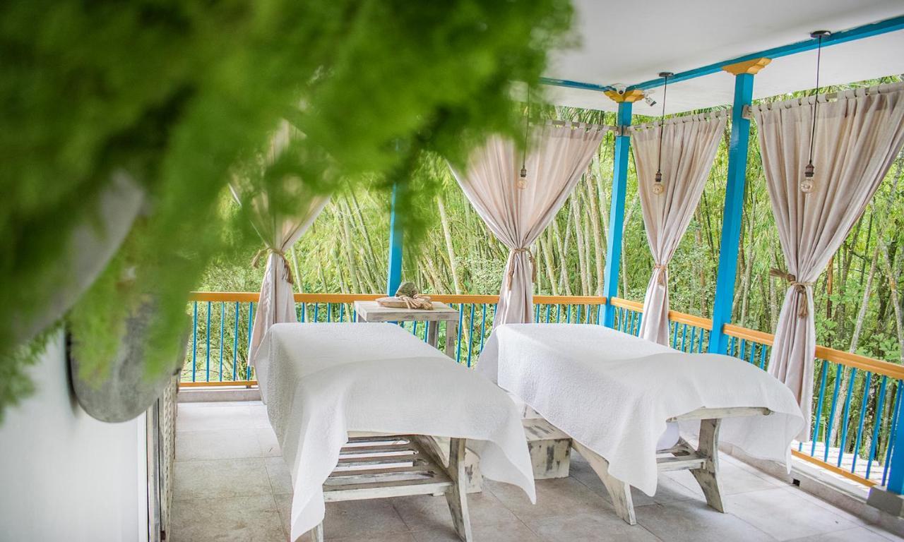 Hotel Hacienda Santa Clara 산타 로사 데 카발 외부 사진