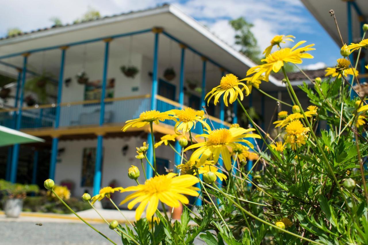 Hotel Hacienda Santa Clara 산타 로사 데 카발 외부 사진